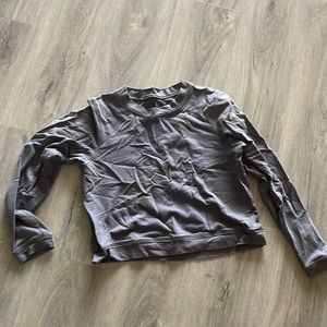 Lululemon light grey cropped top size 2